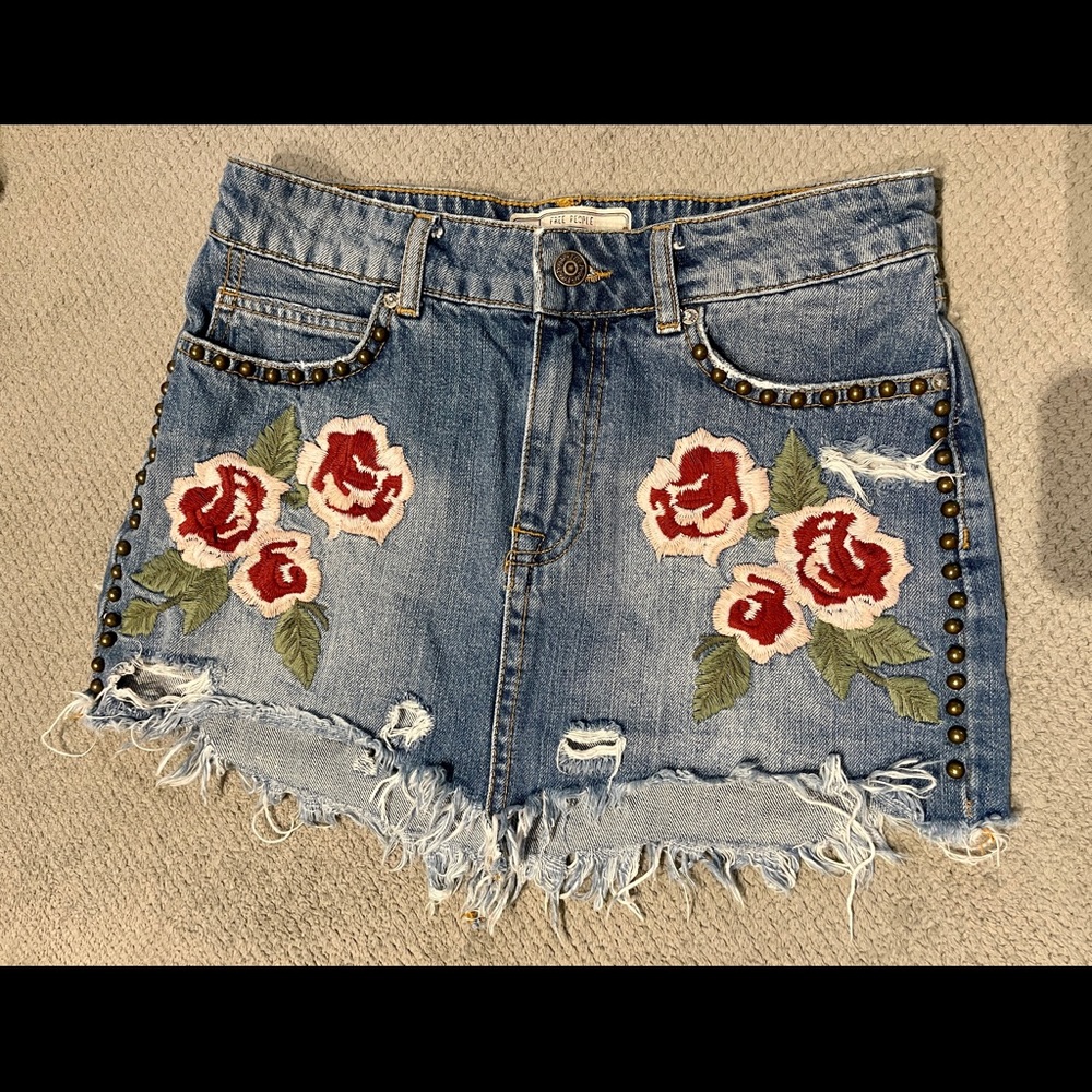 Free People Jean Mini Skirt Size 25 (small)